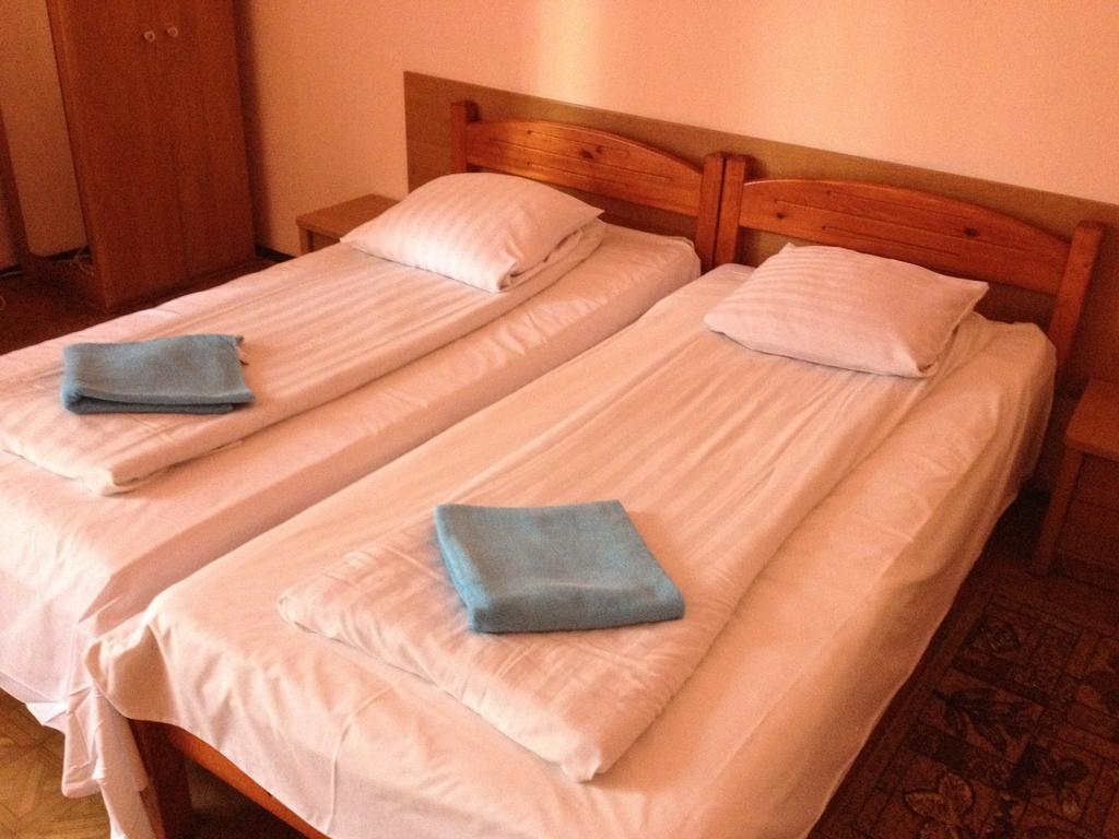 Hotel Haga Częstochowa Екстериор снимка