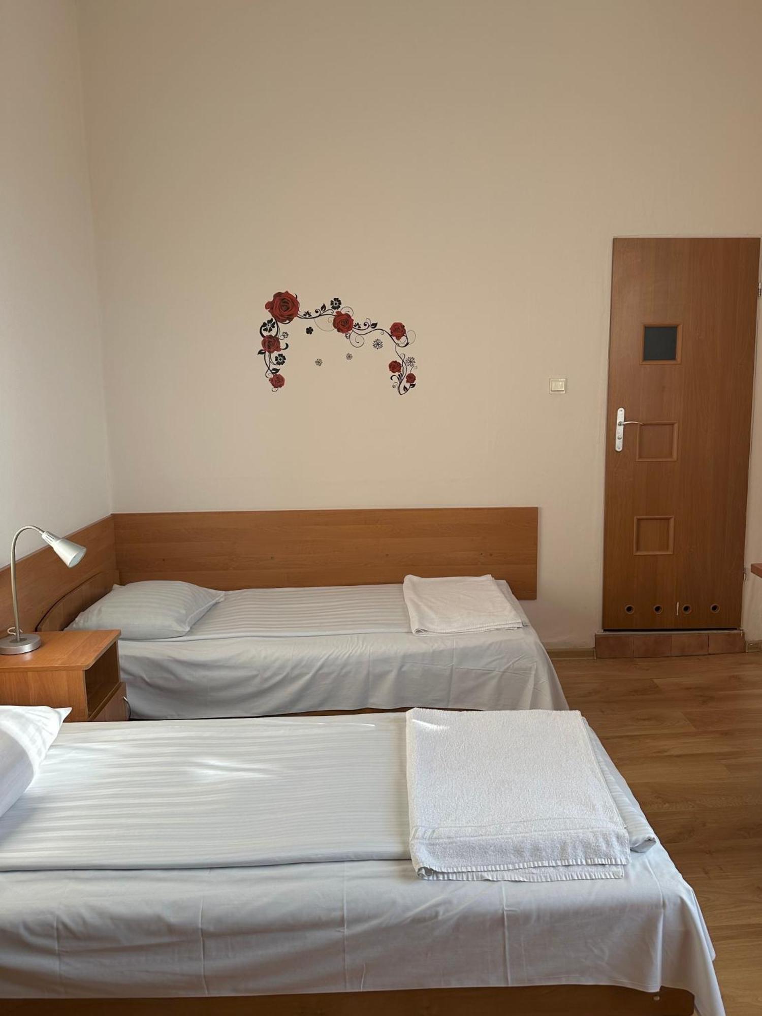 Hotel Haga Częstochowa Екстериор снимка